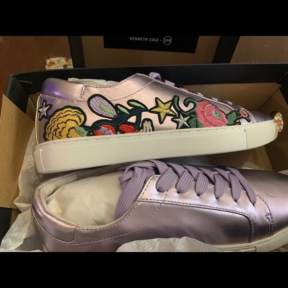 New! Kenneth Cole New York Sneakers LAVENDER SZ 8M - Picture 1 of 6